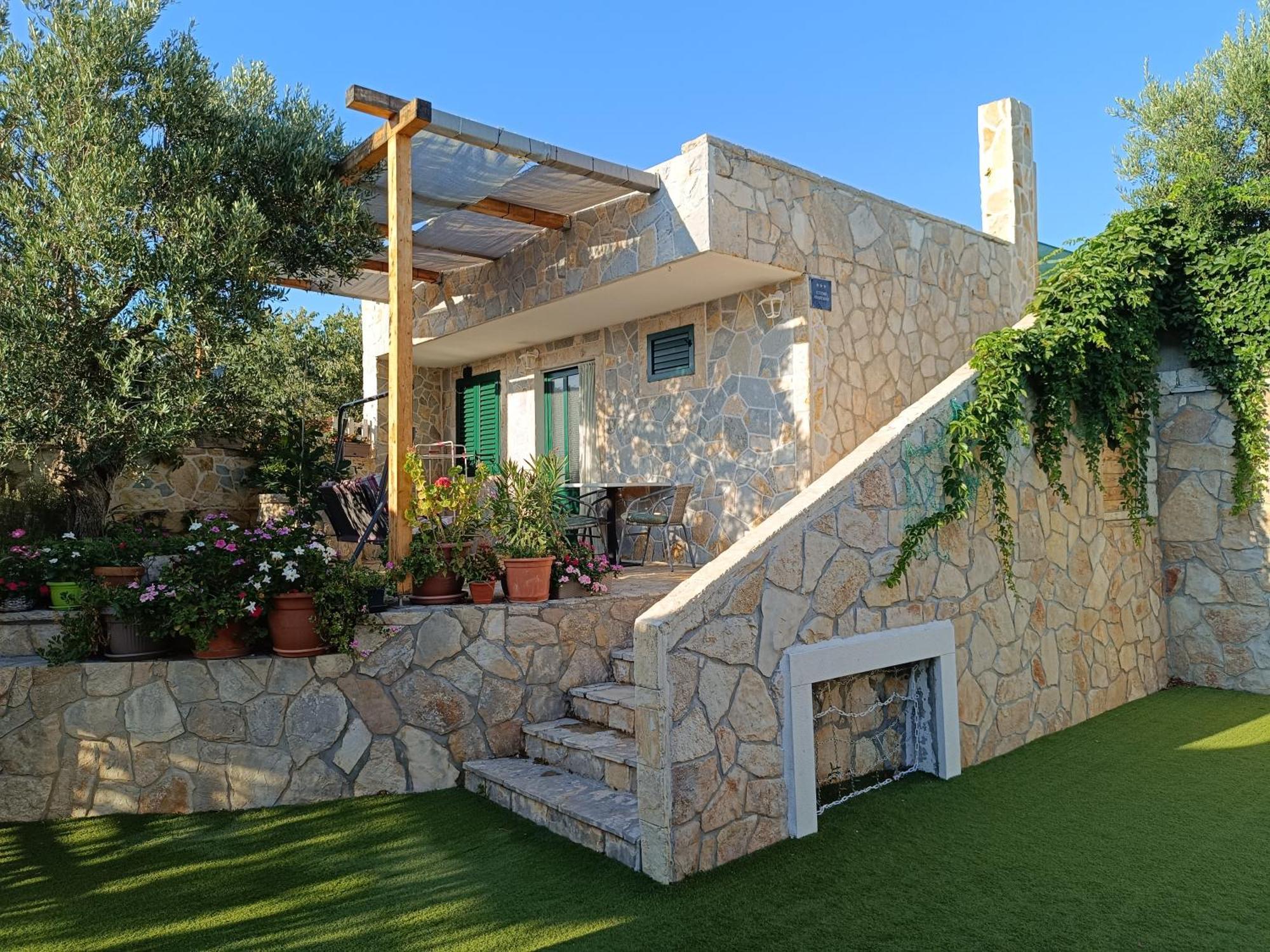 סגט ווראנייצה Apartment Igraliste Mirakul מראה חיצוני תמונה